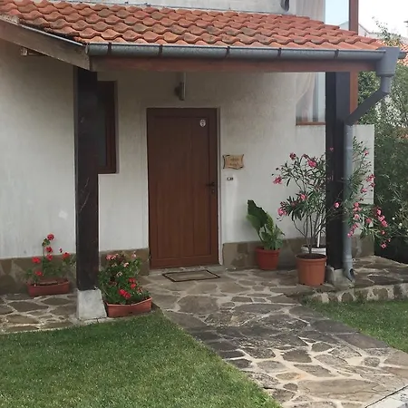 Villa Isola *